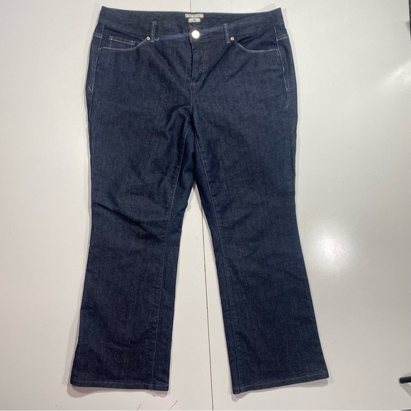 Tommy Hilfiger Hope Classic Rise & Bootcut Embroidered Back Pocket Jeans Size 16 - Picture 2 of 13